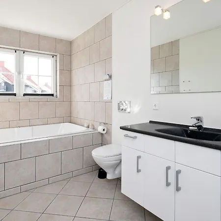 Xxxvi Apartment *